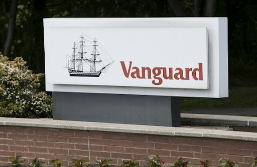 Vanguard - Largest Twitter Shareholder - who owns twitter